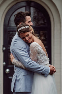 A-Line V-Neck Long Sleeves Sweep Train Appliqued Backless Bohemian Wedding Dress OHD245