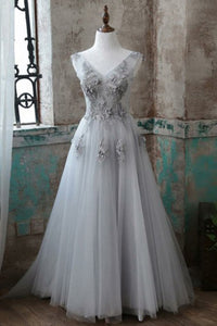 A-Line V-Neck Sweep Train Grey Tulle Prom Dress with Appliques Q76