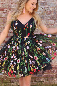 A Line Little Black Dress Lace Homecoming Dresses Short Prom Dress Party Dress OHM130