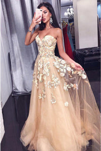 A-Line Sweetheart Sweep Train Light Champagne Prom Dress with Appliques Z19