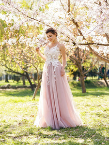 A-line Scoop Neck Floor Length Sleeveless Long Tulle Prom Dresses/Evening Dress With Appliques OHC287 | Cathyprom