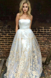 A-Line Strapless Sweep Train White Tulle Prom Dress with Appliques Pockets Z41