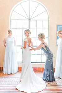 Mermaid Sweep Train Round Neck Long White Lace Wedding Dress with Sleeves Appliques Bridal Gown OHD232