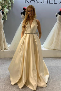 Ball Gown Ivory Satin Wedding Dresses V Neck Open Back Wedding Gown Bridal Gown OHD192