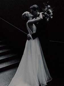 Sexy Sheer V-Neck Vintage Wedding Dress Open Back A-Line Wedding Dress Bridal Gown CA063|CathyProm