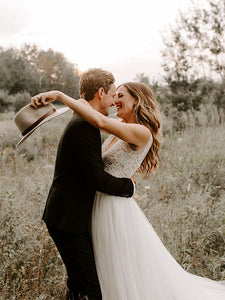 Exquisite Lace Wedding Dress Sexy V-Neck Modest Tulle Wedding Dress Gown CA2302|CathyProm