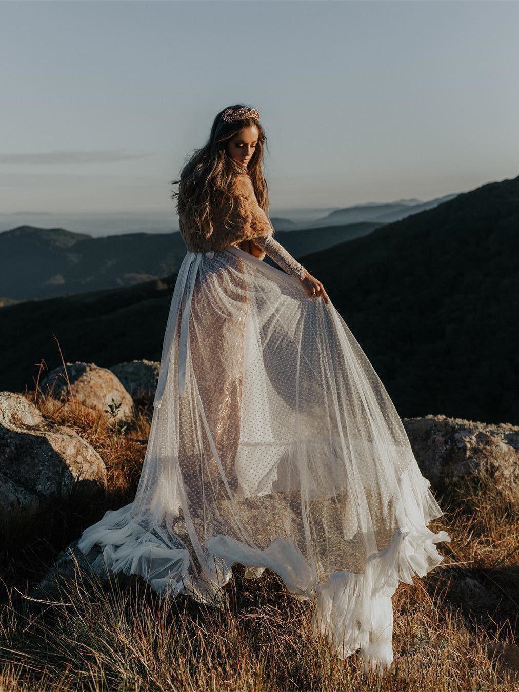 Long Sleeve Wedding Dresses V-neck Long Train Polka Dot Lace Open Back cathyprom Long Sleeve Wedding Dresses V-neck Long Train Polka Dot Lace Open Back cathyprom