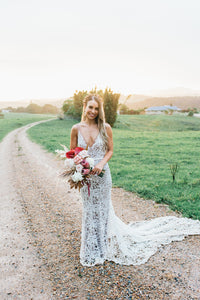 Exquisite Lace Sexy V-neck Mermaid Wedding Dress 2019 Straps Rustic Wedding Dress Bridal Gown PIN0715|CathyProm