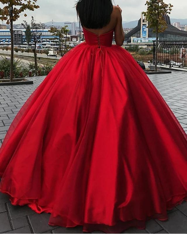Unique dresses hotsell