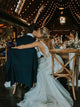 Marvelous V-neck A-line Wedding Dresses Appliques Tulle Bridal Gowns Beach Wedding Dresses OHD203