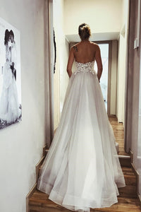 A Line Backless Bohemian Wedding Dresses V Neck Tulle Appliques Wedding Gown Bohemian Bridal Gown OHD190