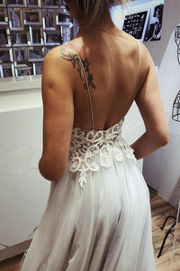 A Line Backless Bohemian Wedding Dresses V Neck Tulle Appliques Wedding Gown Bohemian Bridal Gown OHD190